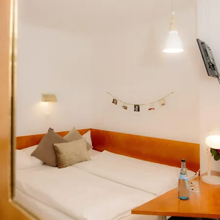 Auerstein Dependance 3* Heidelberg