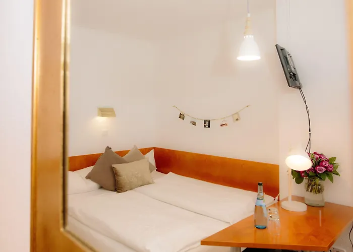 Auerstein Dependance 3* Heidelberg